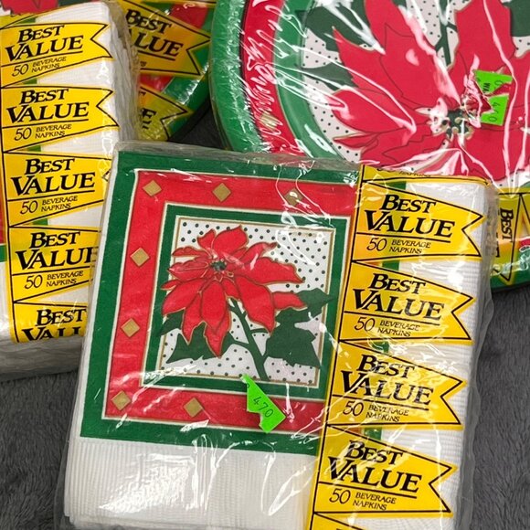 Vintage Christmas Plates Napkin Party Lot 230 pc Poinsettia Coated Red Green NIP - Picture 5 of 11